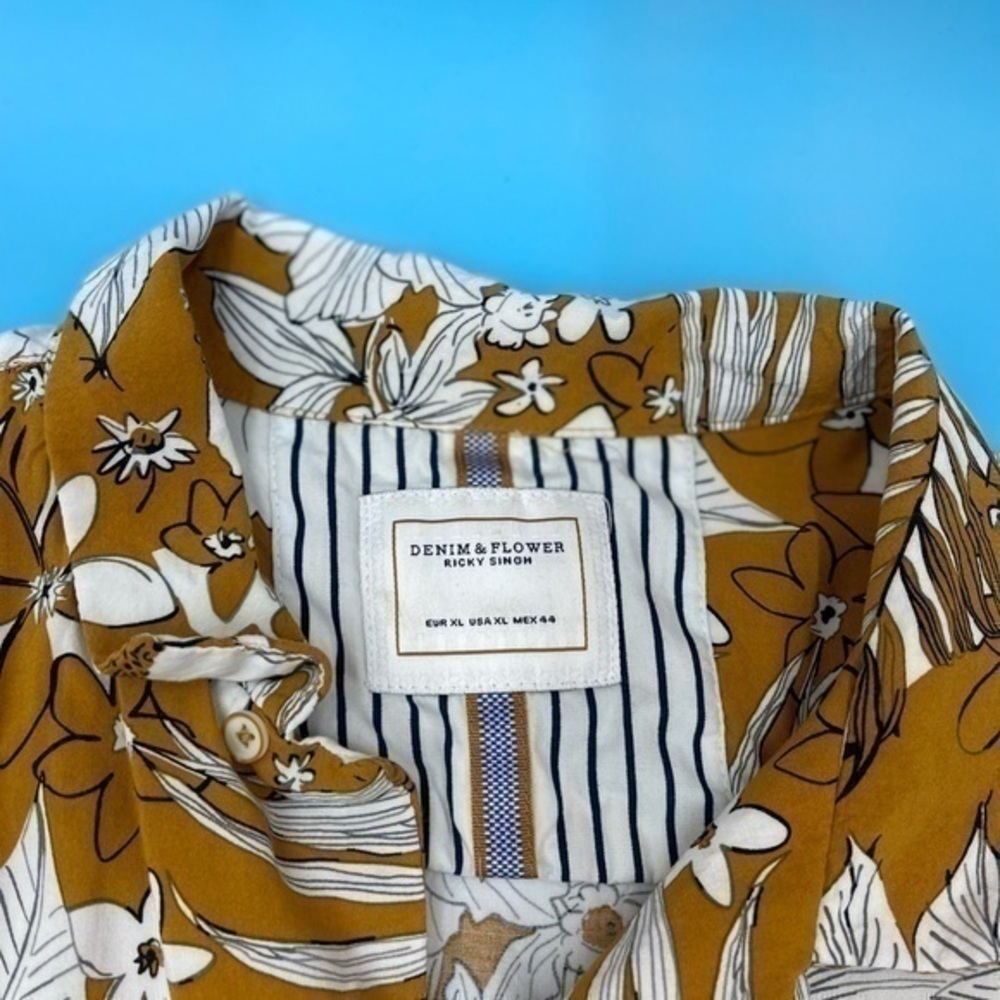 Denim & Flower Floral Print Short-Sleeve Button Shirt - Picture 3 of 4
